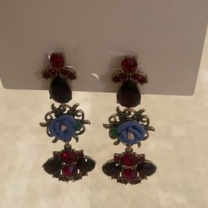 Banana Republic floral drop earrings